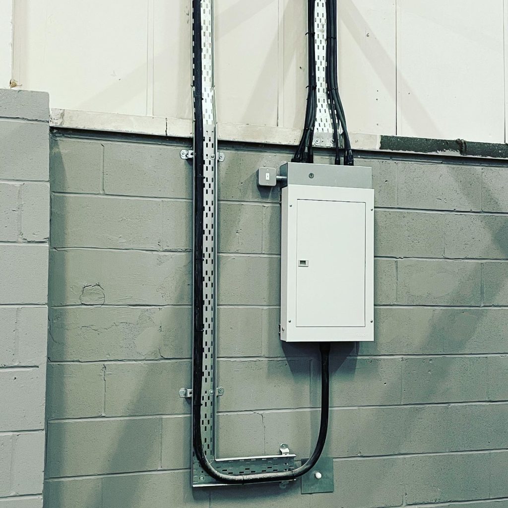 WhatsApp Image 2024-05-07 at 18.27.26 (2)